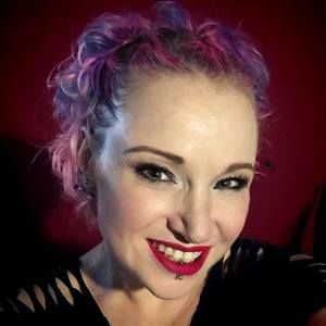 Meet your Posher, Katherine